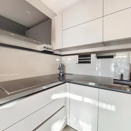 Nestor&jeeves -perle Doree - Terrace - Design Appartement *