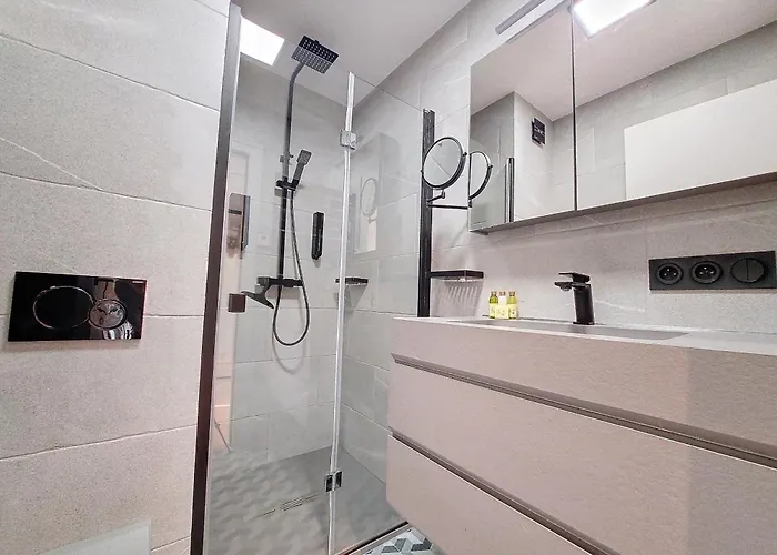 Nestor&jeeves -perle Doree - Terrace - Design Apartamento Niza